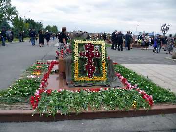 Дань памяти жертвам террористического акта в городе Беслане. Сентябрь 2013 г._5
