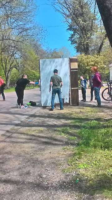 Участие в акции "Делаем планету чище" в   Атажукинском парке. Май 2019 г._5